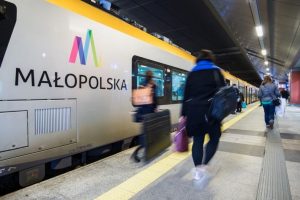 Przedłużenie ograniczeń w ofercie przewozowej Kolei Małopolskich i POLREGIO do 12 kwietnia malopolska_pl