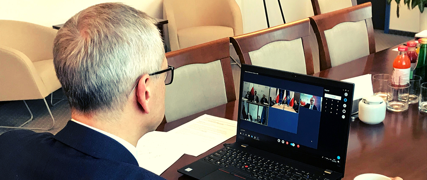 Wsparcie dla szkół – wideokonferencja z udziałem Prezydenta RP gov-pl