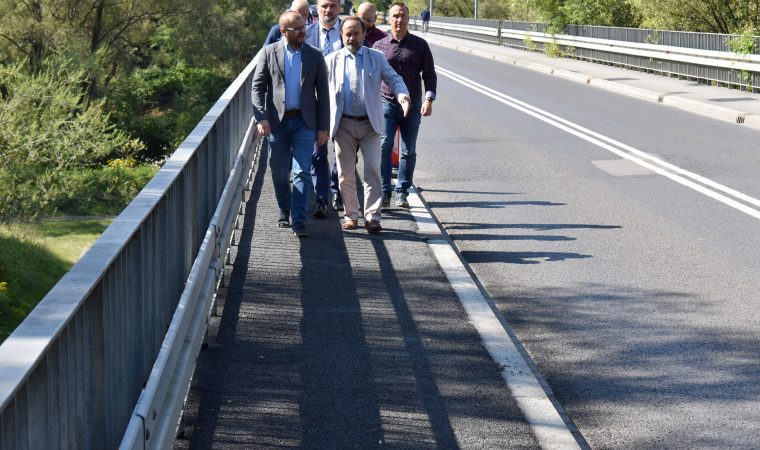 Bezpieczniej dla pieszych na moście w Kętach powiat oswiecim pl