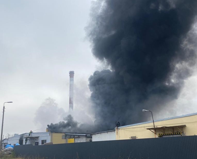 KPP Oświęcim. Pożar plastików w Chełmku