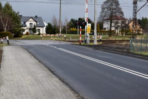 Wygodnie i bezpiecznie po przebudowanej drodze powiatowej w Gminie Przeciszów powiat oswiecim pl