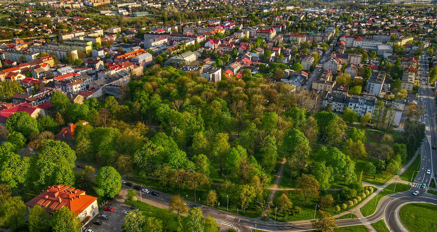 Warto Zobaczyć- Poznajemy Małopolskę Zachodnią – Gmina Chrzanów Park-Miejski-z-lotu-ptaka oswiecim pl info oswiecim 